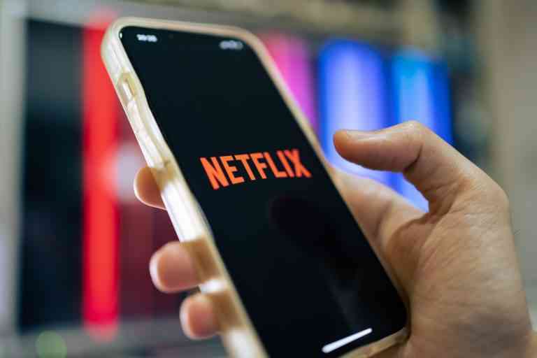 Netflix, T-Mobile, Amazon, Costco, Louis Vuitton, and Ray-Ban: Top Scams and Phishing Schemes of the Week